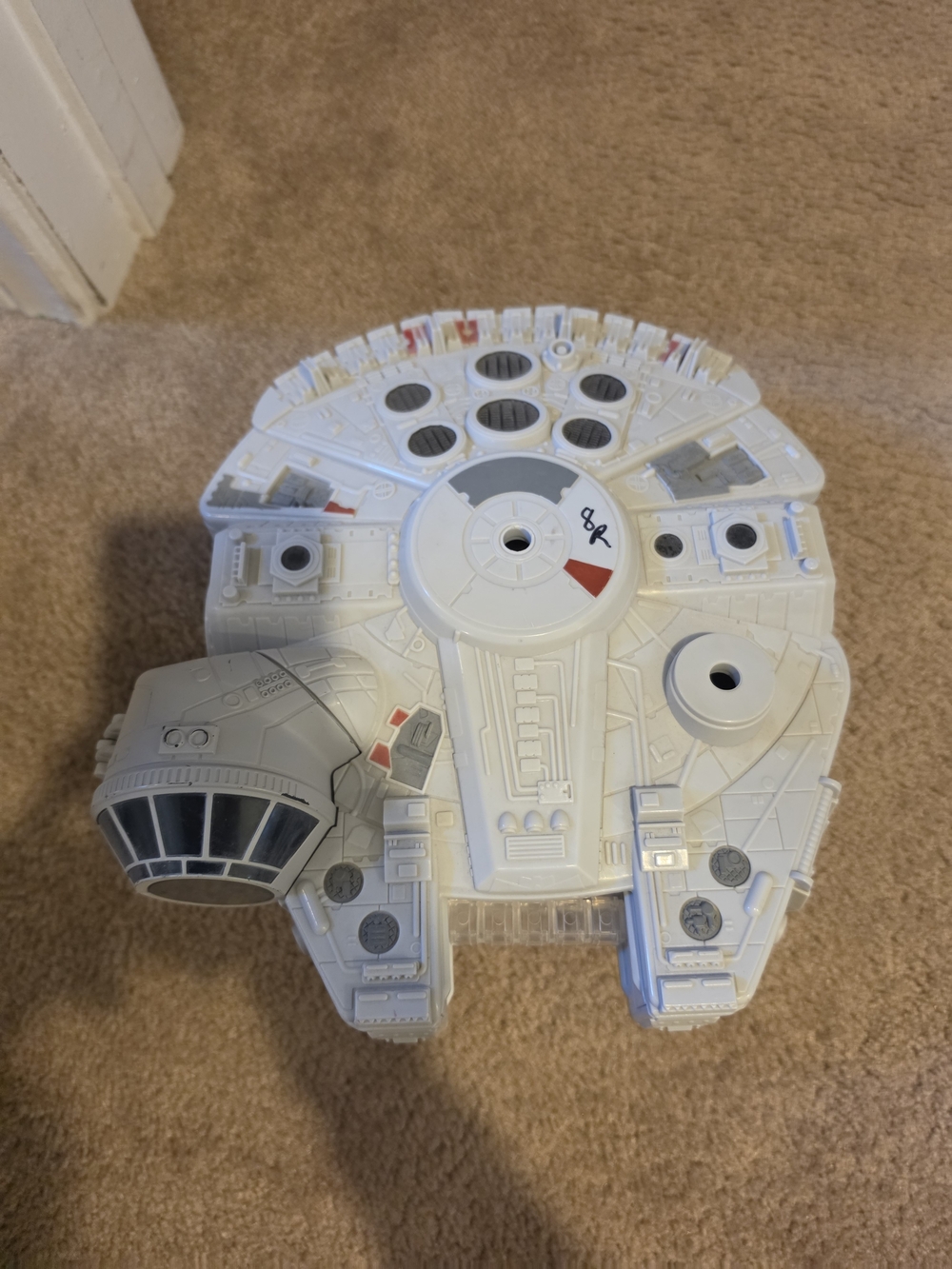 Star Wars Millennium Falcon Kids Toy - White - Picture 2 of 5